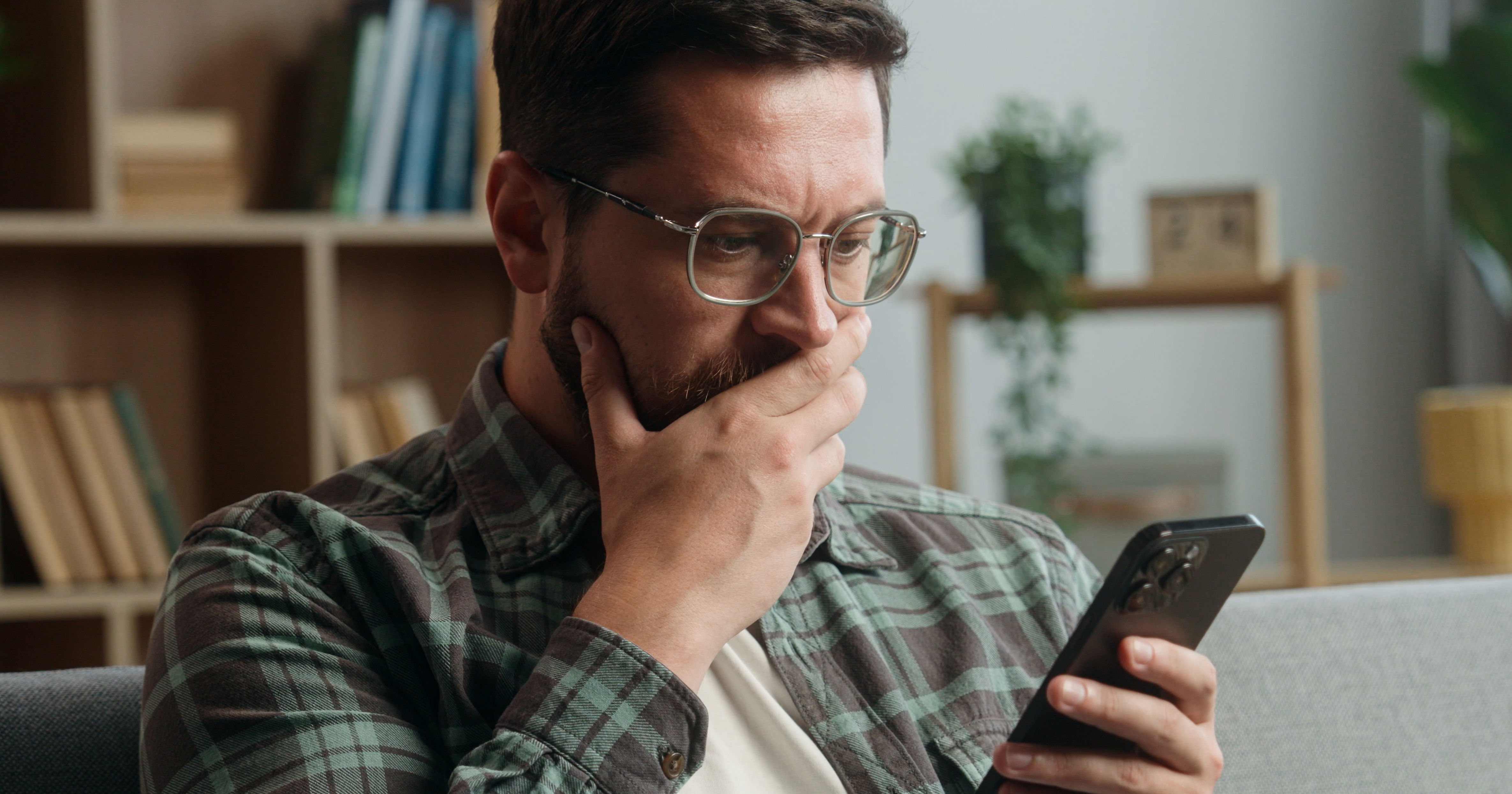 New campaign educates New York about red flags of online scams