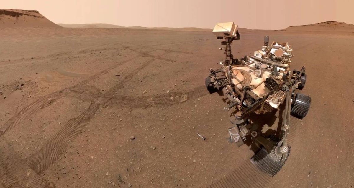 NASA rover sets interplanetary driving record on Mars