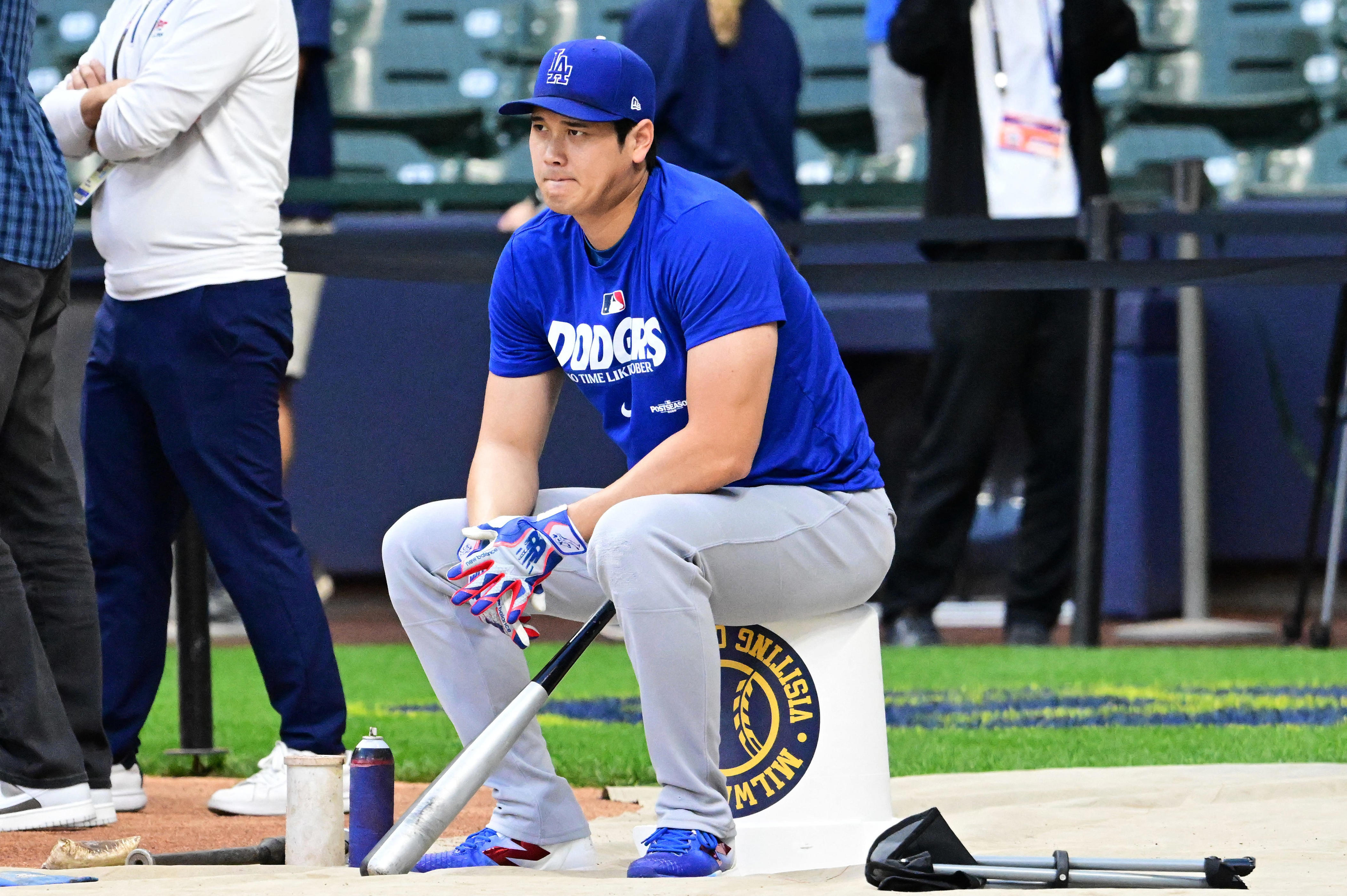 Flailing Shohei Ohtani dropped in Dodgers lineup vs Brewers for game 3