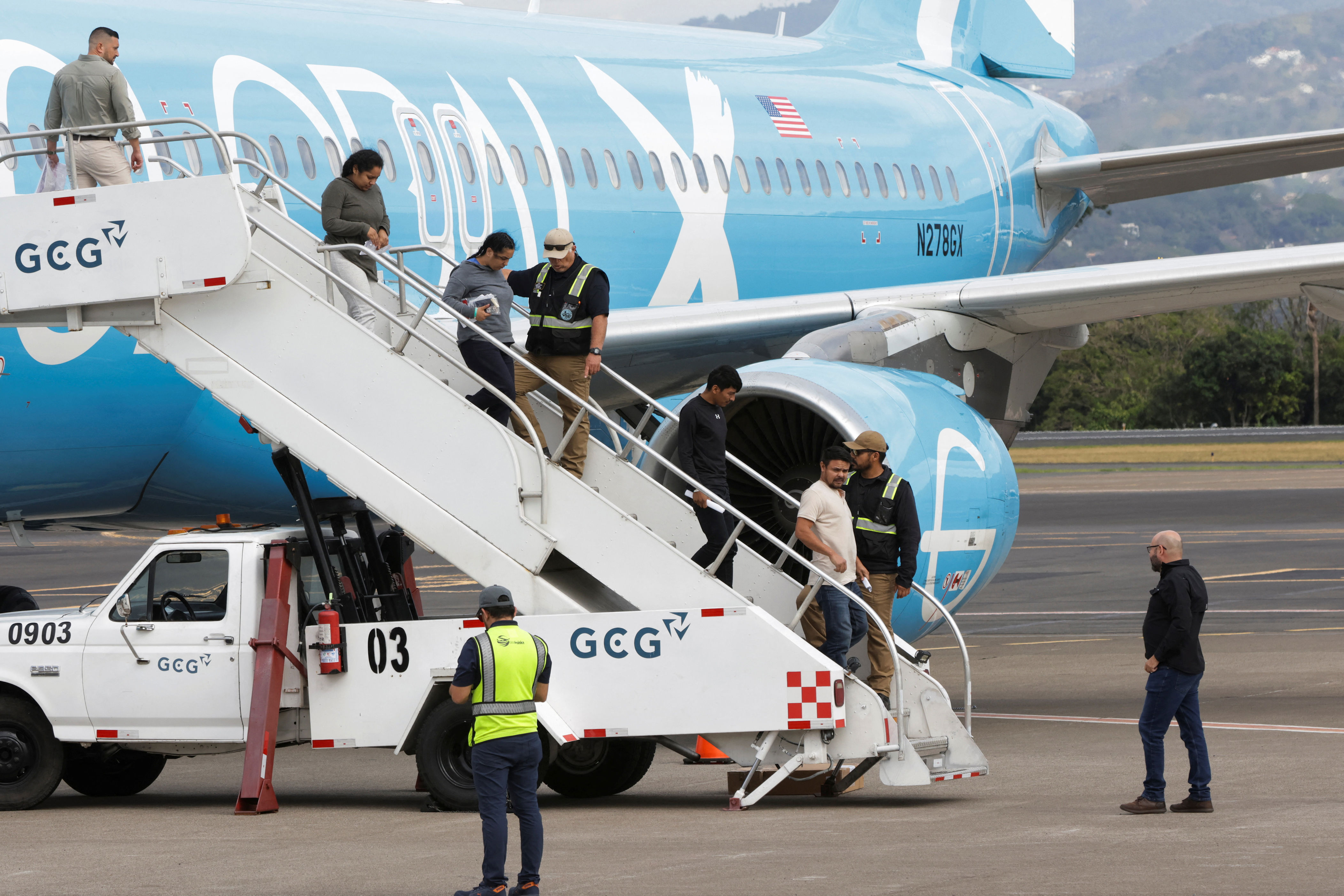 Jamaica accepts first flight of third-country deportations from US