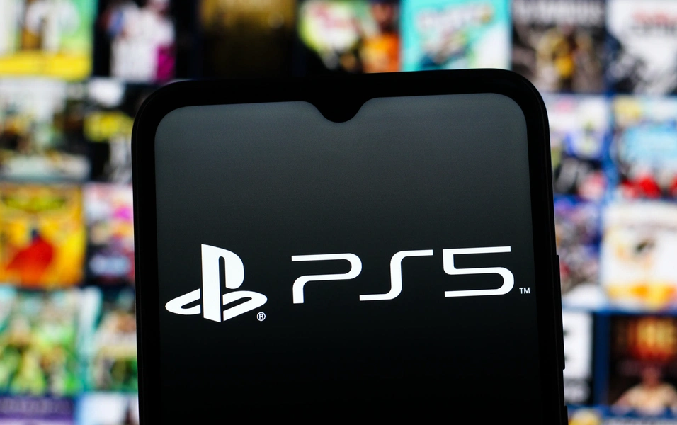 PS5 modder enables PS2 and PS3 disc playback via emulators