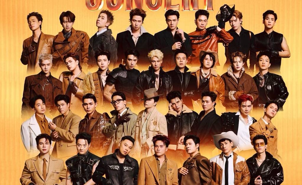 Sân khấu hoành tráng tạo sức hút khán giả của concert Việt