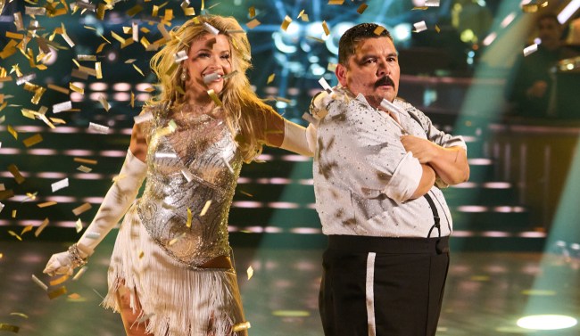 Dancing with the Stars season 35 recap: Super Bowl night