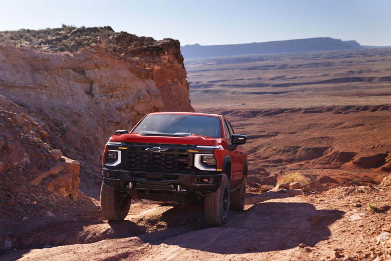 GM's new $1,299 truck cooler comes bolted into the console