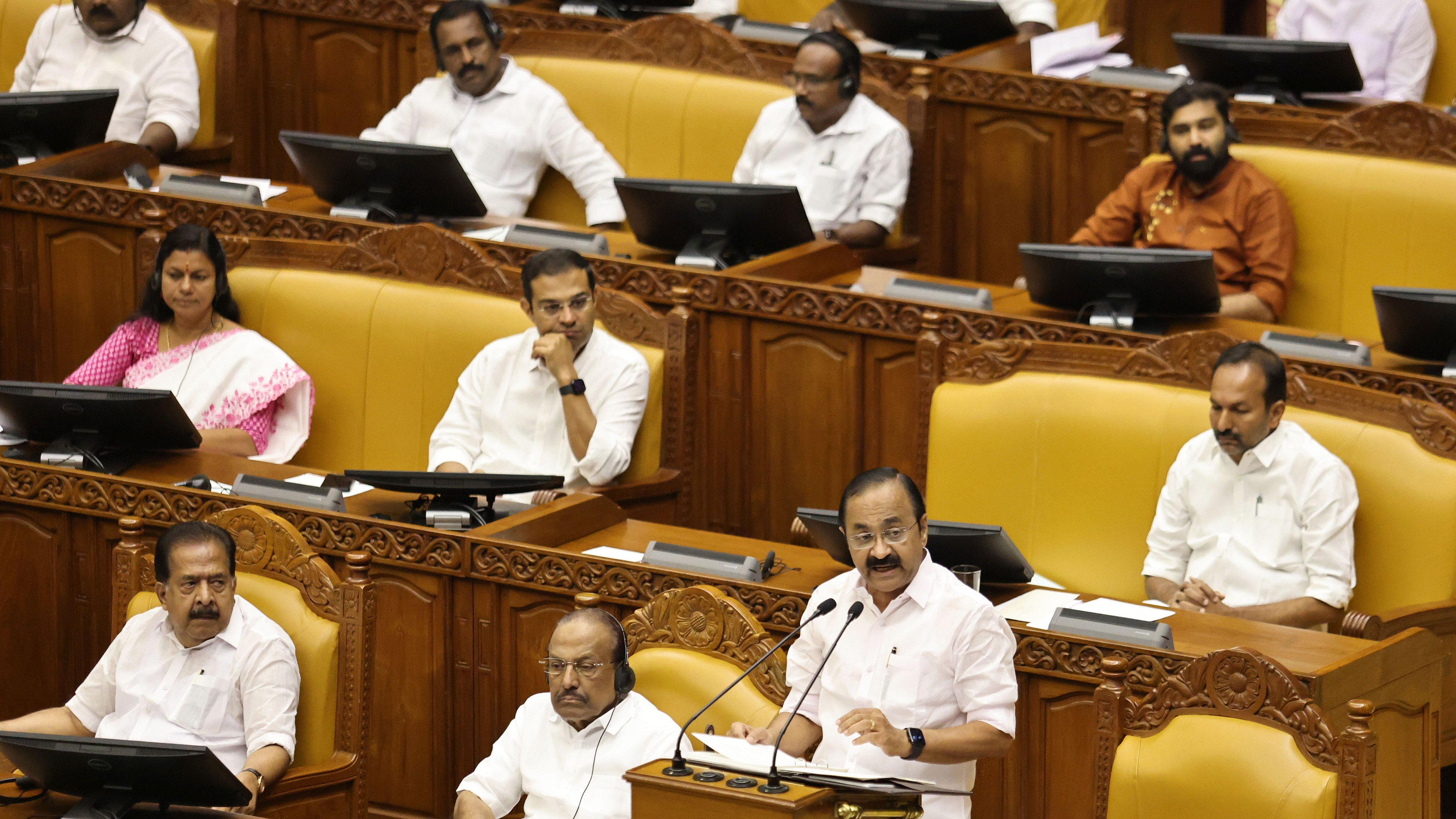 Kerala power shortage sparks UDF-LDF blame game in Assembly