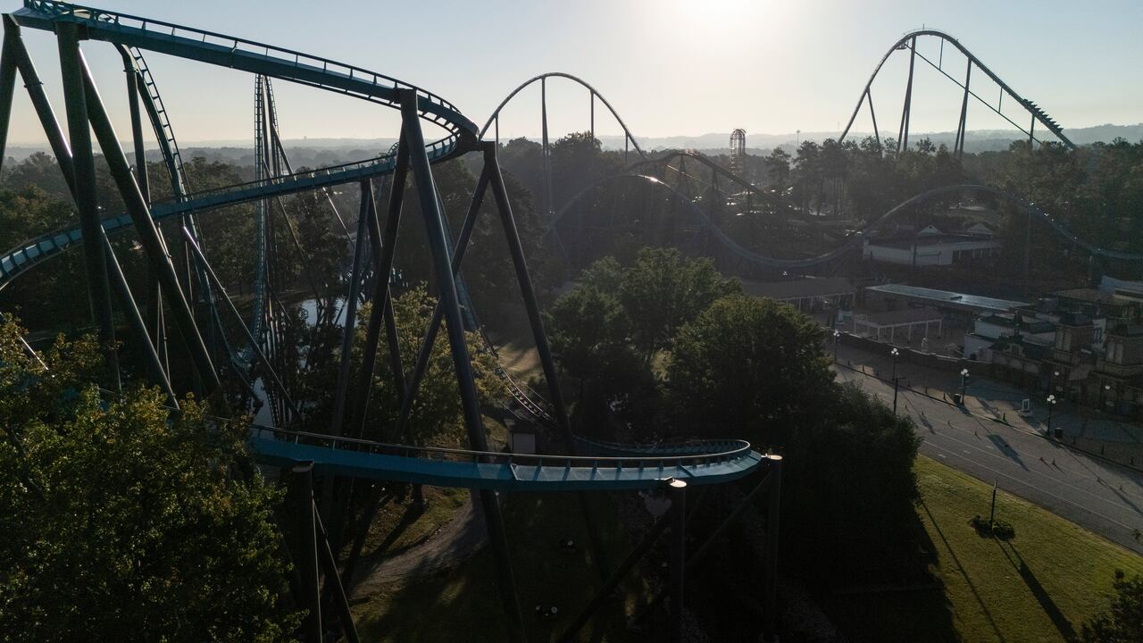 Roller-coasters are safe despite the death at Six Flags, experts say
