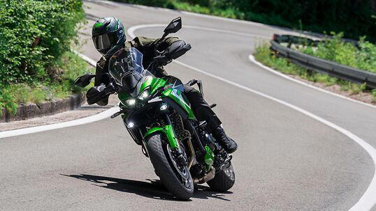 Kawasaki Versys 900 globally revealed: Check price, features and India ...