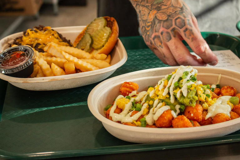 Popular Tallahassee venue The Hub at Feather Oaks adds Rustic Grub