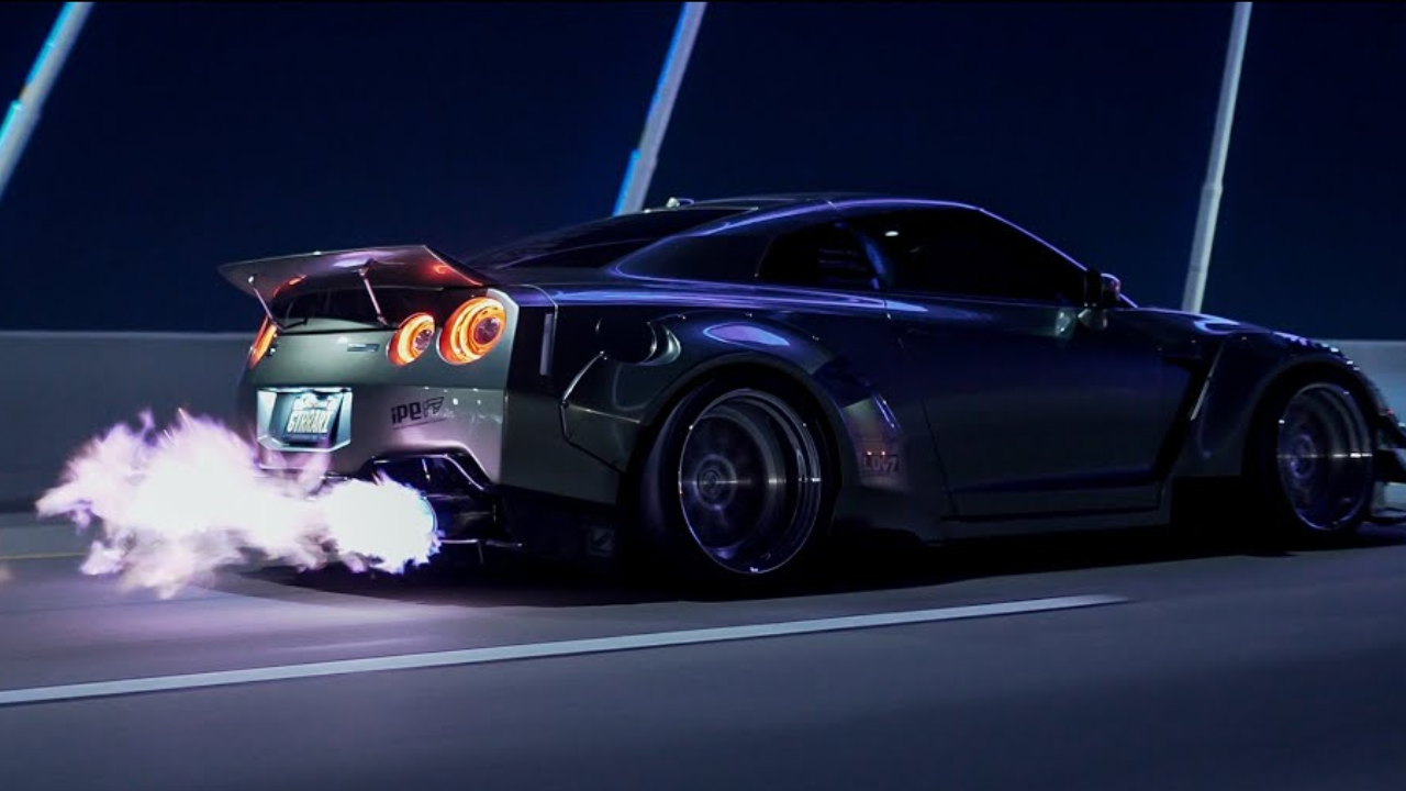 Liberty Walk R35 GT R With Fiery Exhaust Effects