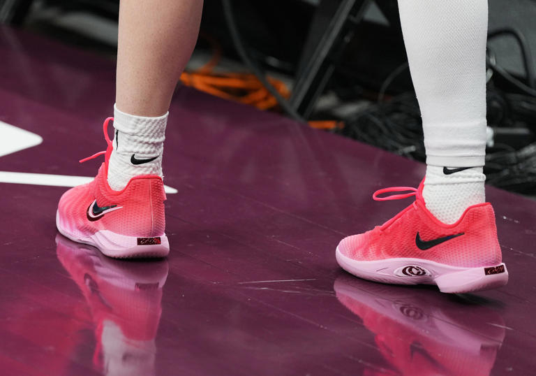 Caitlin Clark shoes: Where to buy midnight fever Nike colorway
