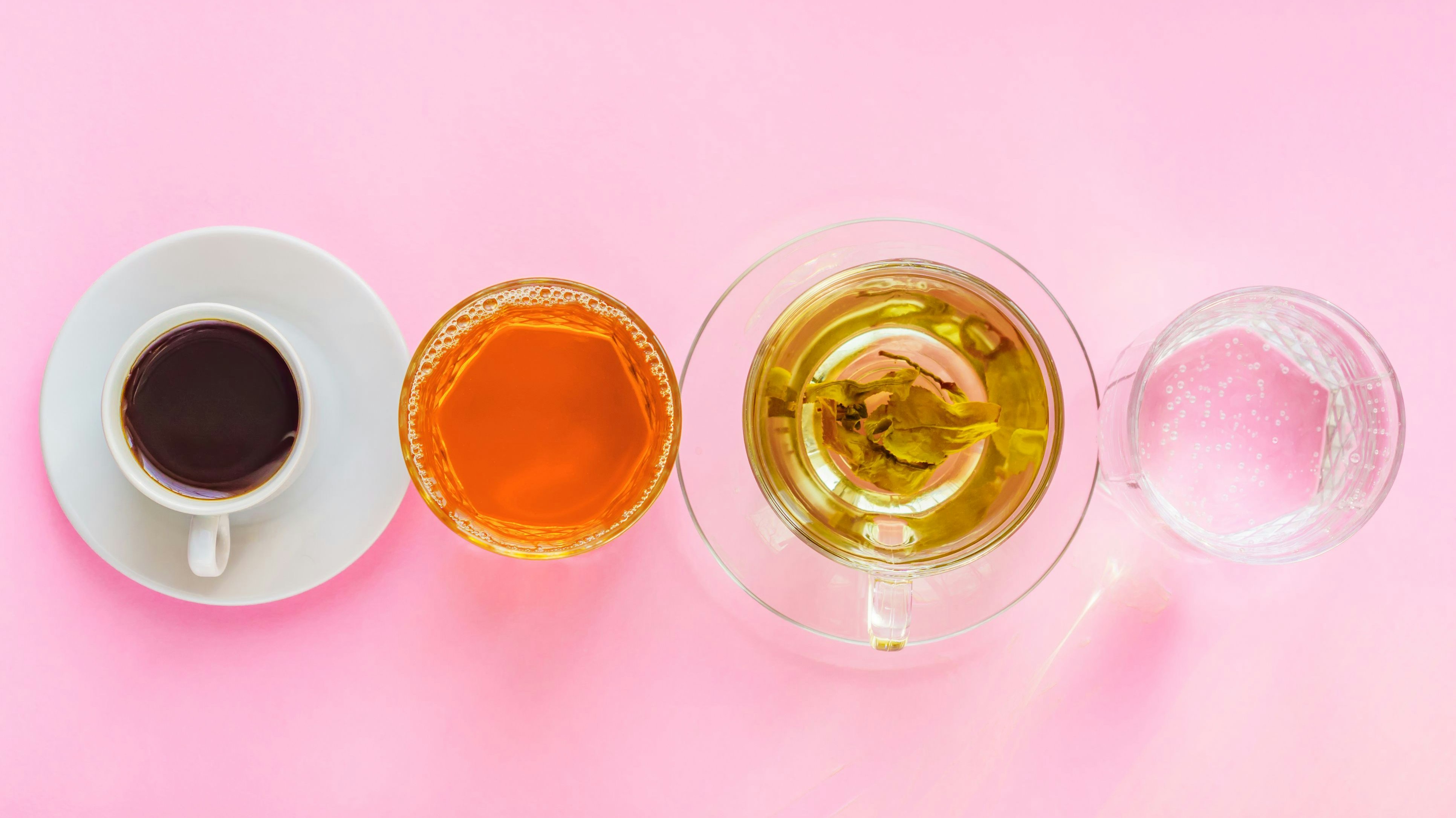 Wer Kaffee und Tee so trinkt, könnte Krebs begünstigen