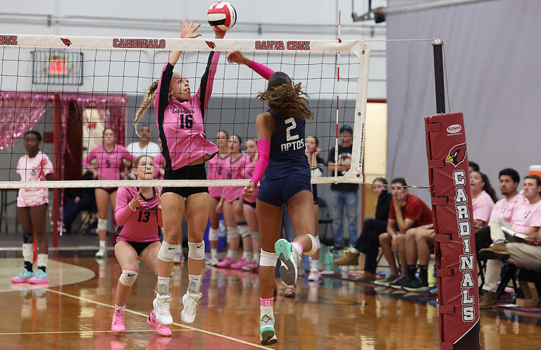 Santa Cruz avenges loss with five-set win over Aptos | Local roundup