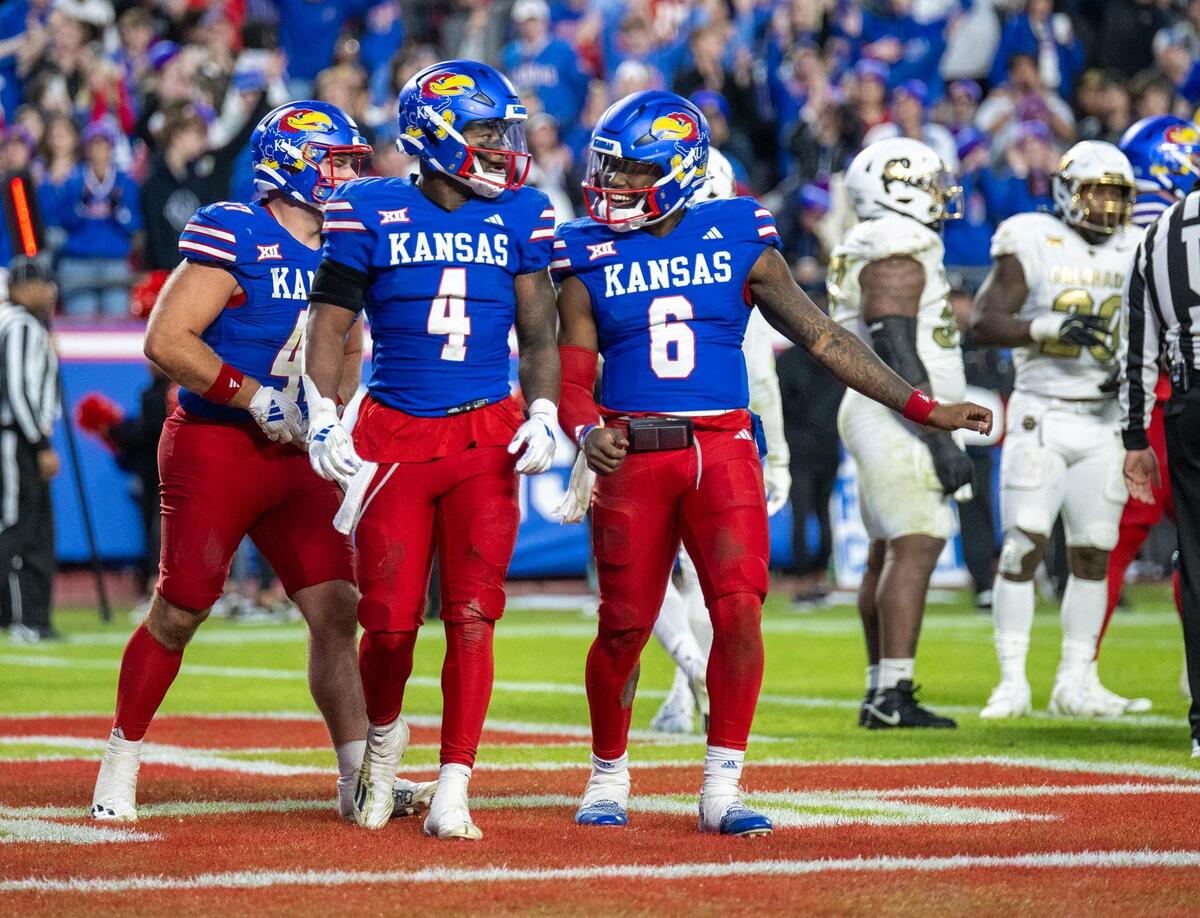 KU football's Devin Neal signs with third NFL team: The Washington ...