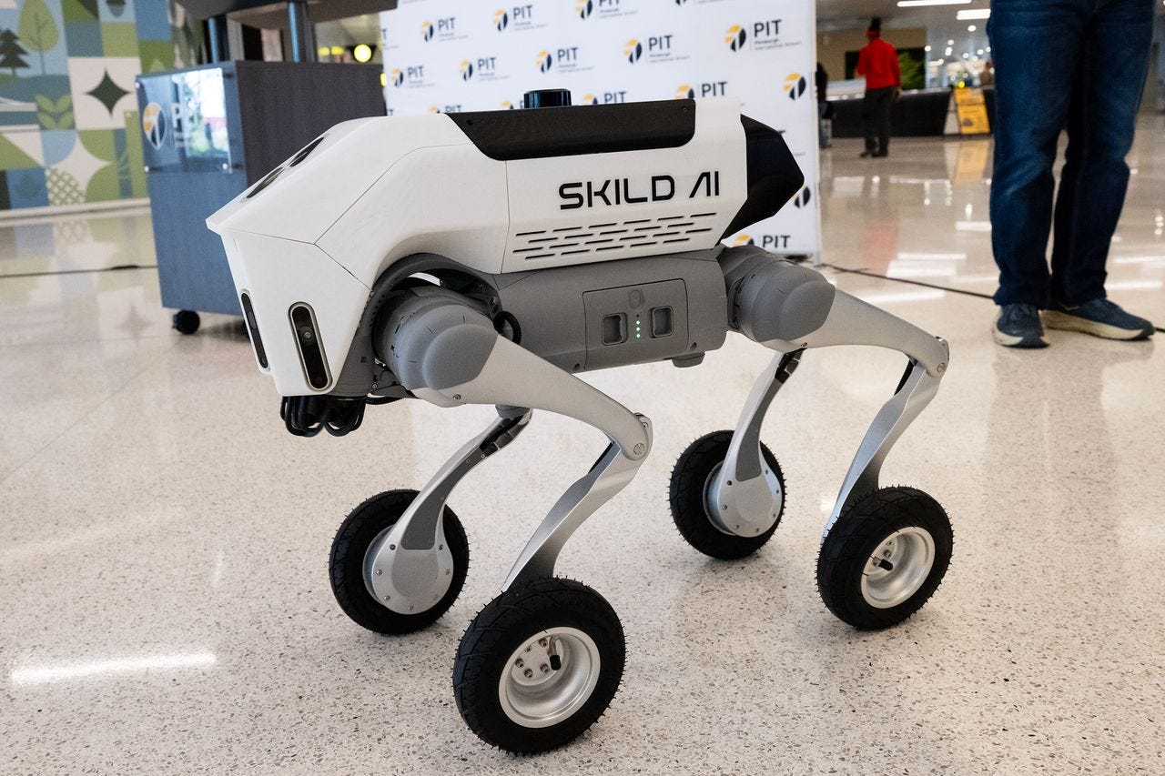Pittsburgh airport staff gets help in form of AI-powered robots