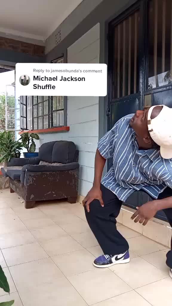 Michael Jackson shuffle tutorial with classic footwork