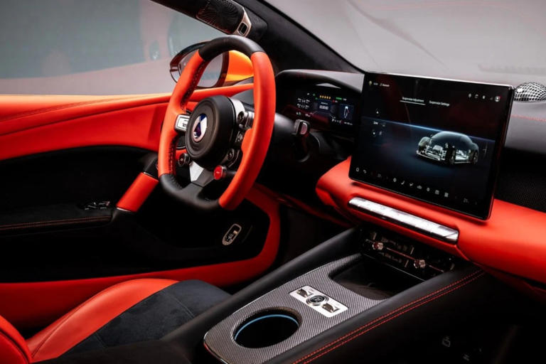 Denza Z, arriva in Italia l’anti-Ferrari low cost: 1.604 CV e 350 km/h