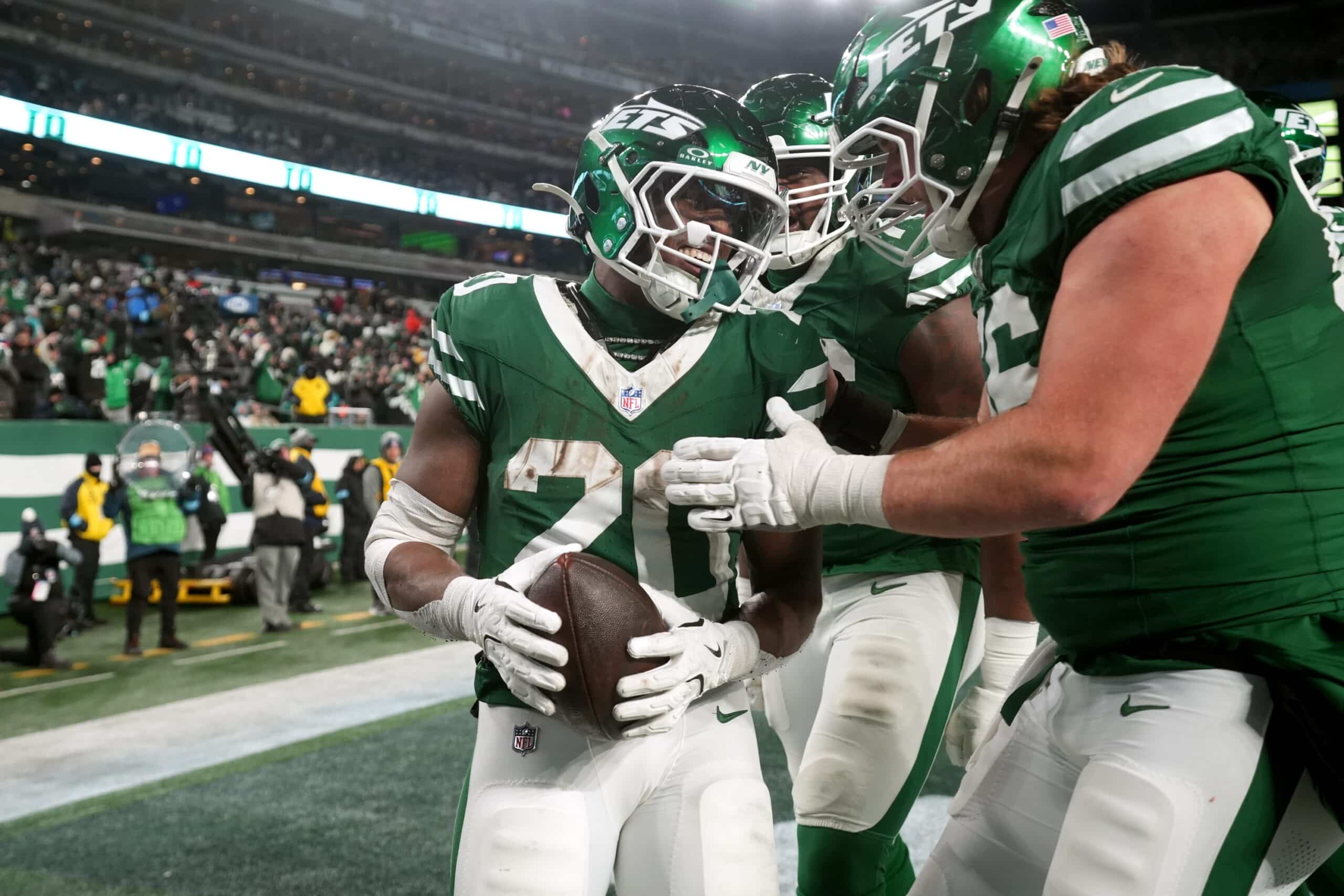 Jets’ Aaron Glenn had one major problem with officials during Browns game