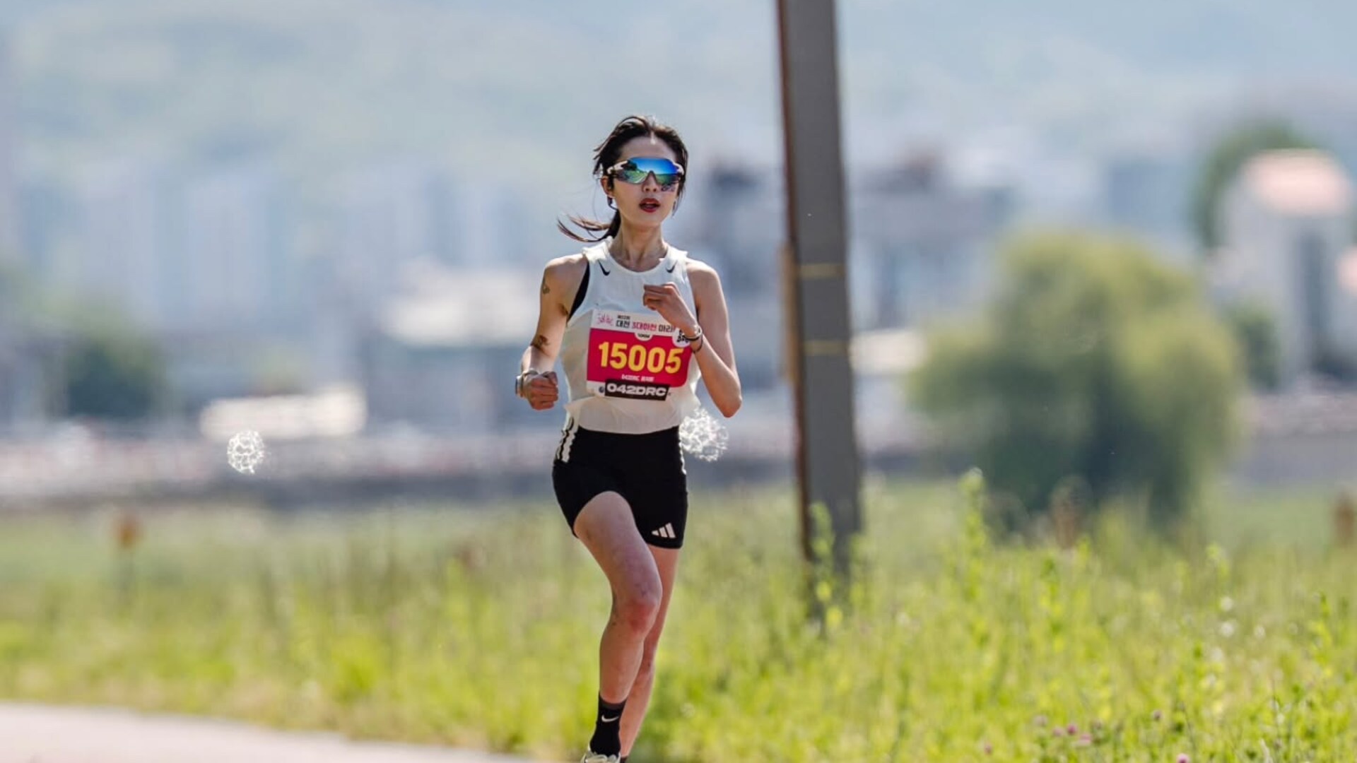 Sportlerin Yoo Ji-won (†25) stirbt nach Zusammenbruch beim Halbmarathon