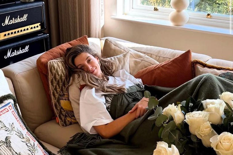 Delta Goodrem gives Strictly Come Dancing injury update as she's forced ...
