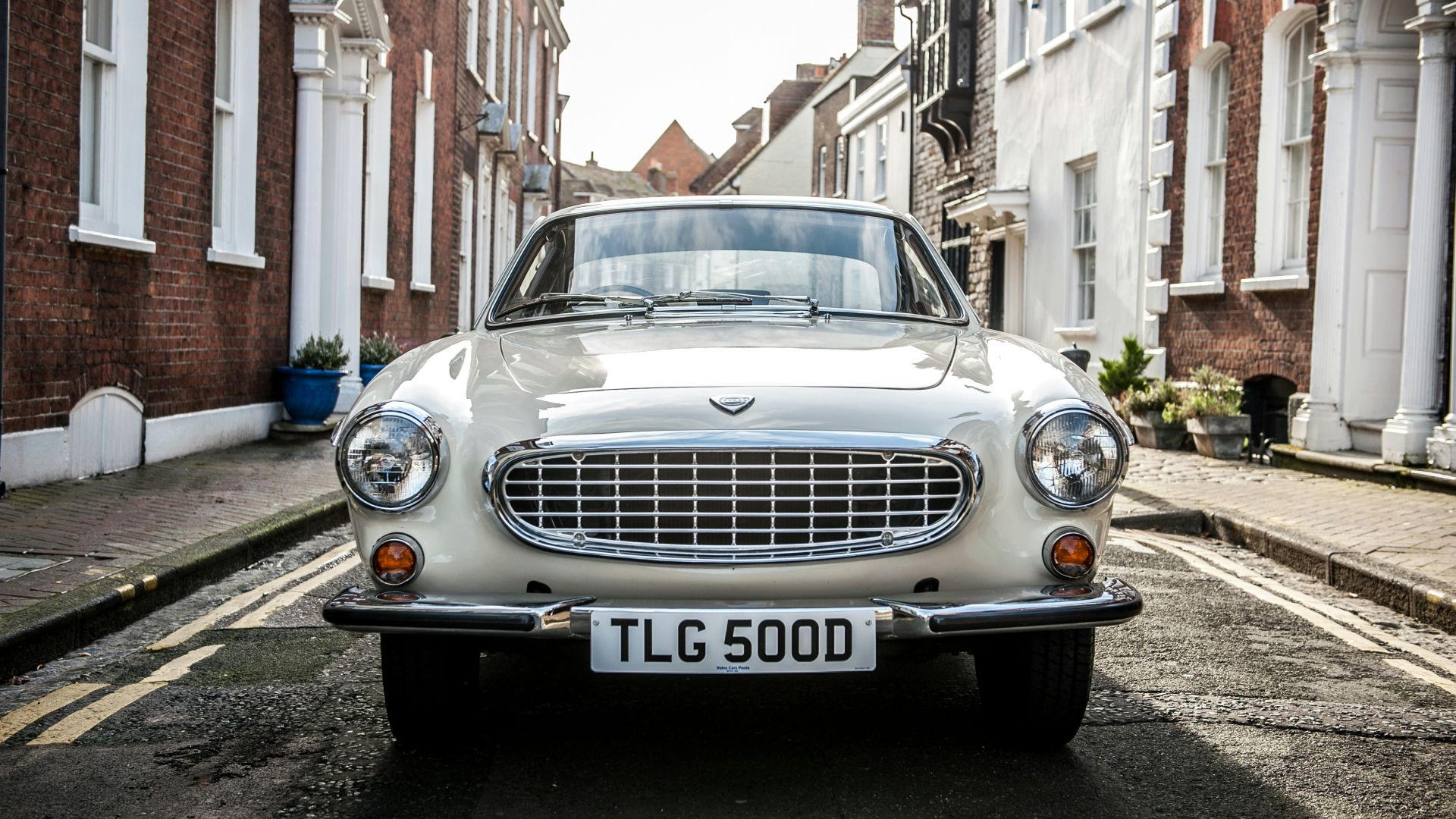 10 Volvos that made safety cool & 10 that were too sensible to love