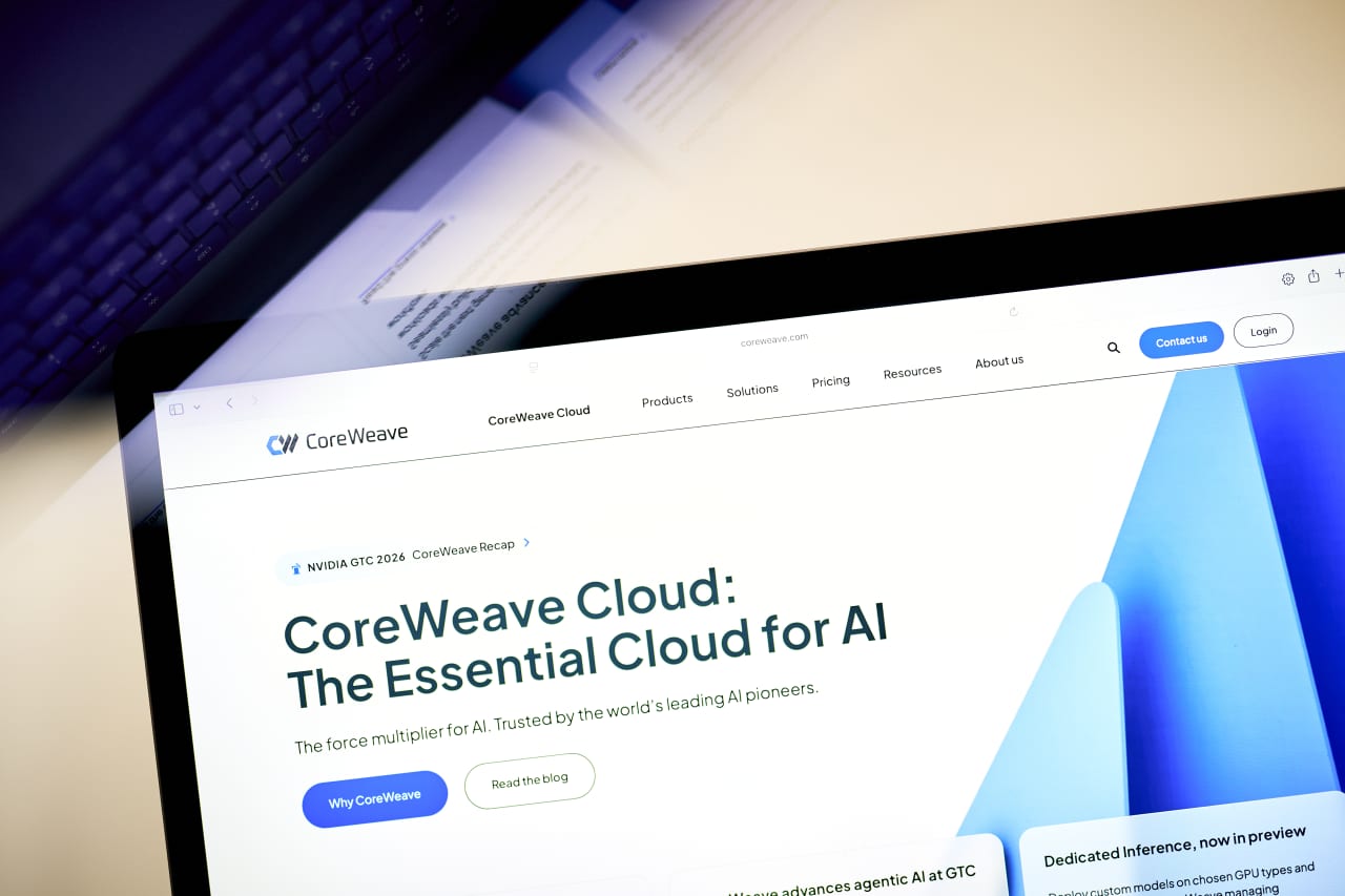 CoreWeave stock sinks on credit market’s warning sign. Even Elon Musk ...
