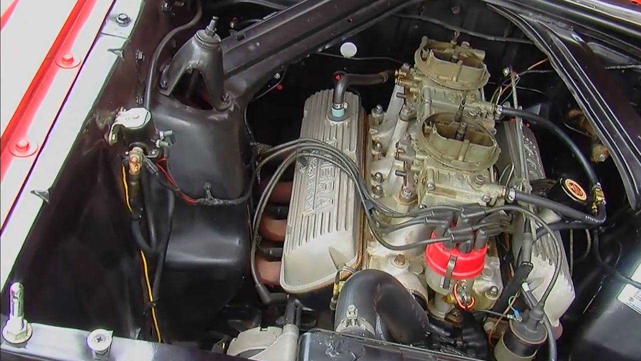 Incredible small block engine power in vintage low mileage Mercury Comet