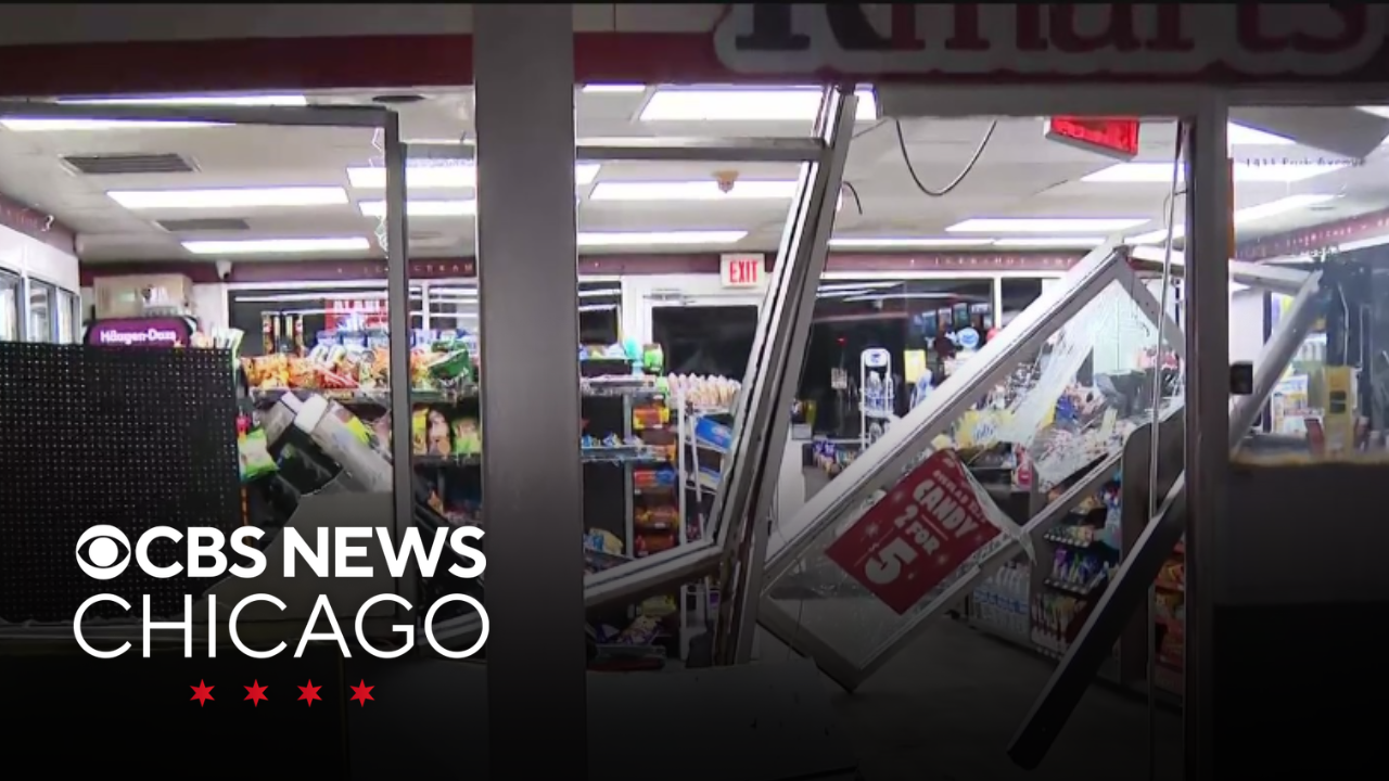 Crash-and-grab burglars take ATM from Shell gas station in Highland Park
