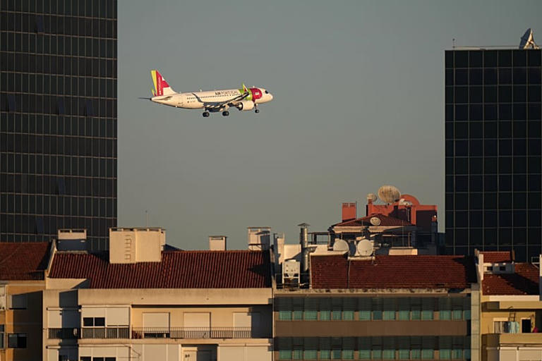 Lufthansa sarà il nuovo azionista di TAP, annuncia il governo portoghese