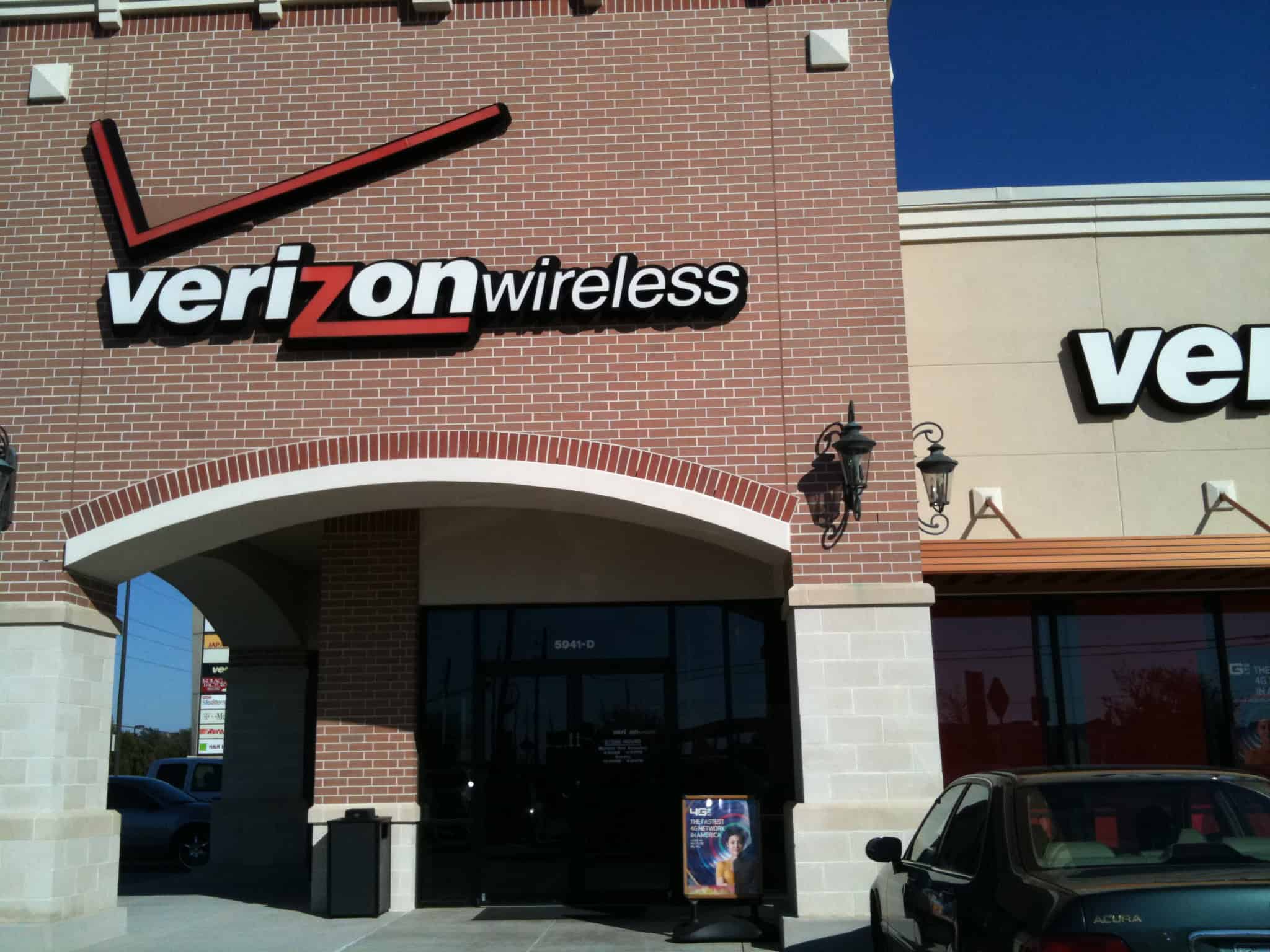 Verizon confirms some customers can keep their landlines