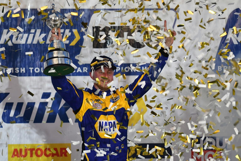 Northampton-based NAPA Racing UK signs off historic BTCC season with a ...