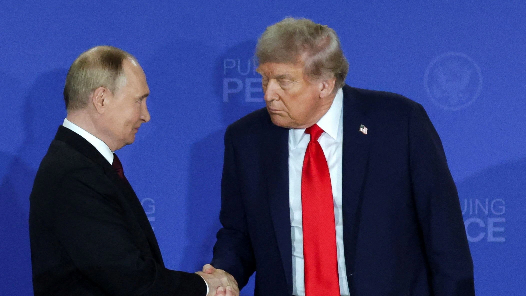 Nach Trump-Putin-Deal: Erster Tanker unterwegs: Russland nimmt ...