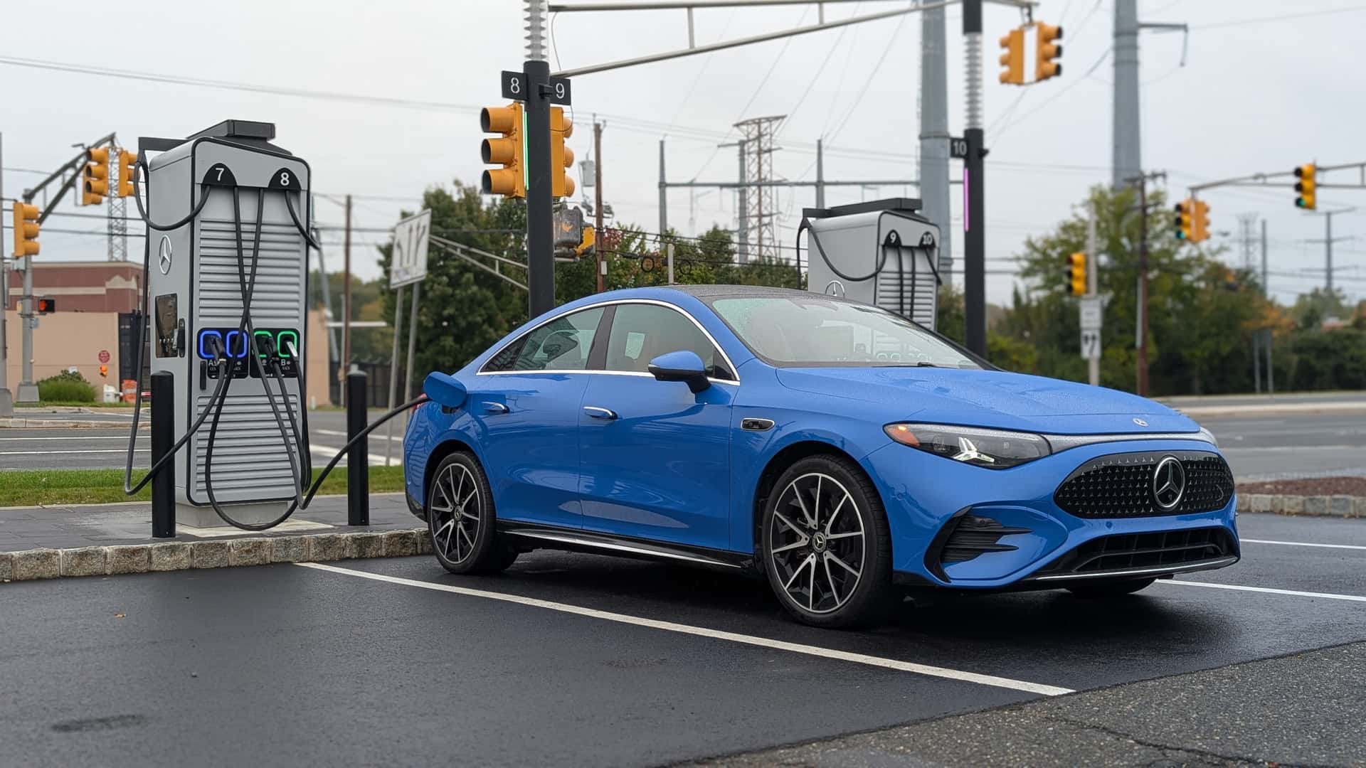 America now has more than 80,000 public fast charging ports