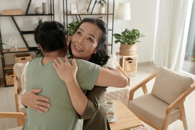 Lời dịu dàng không phải lúc nào cũng giúp xoa dịu nỗi đau
