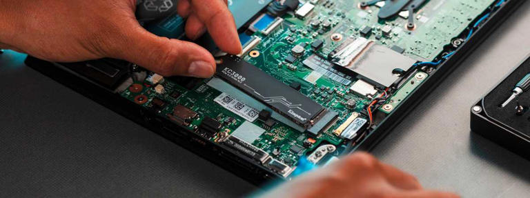 Your 4TB SSD probably has the wrong cluster size for large files