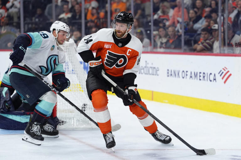 Flyers make unwanted franchise history to begin season