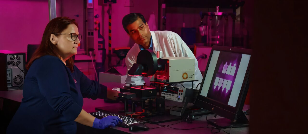 Engineers develop wearable solar device to power soldiers' gear in the ...