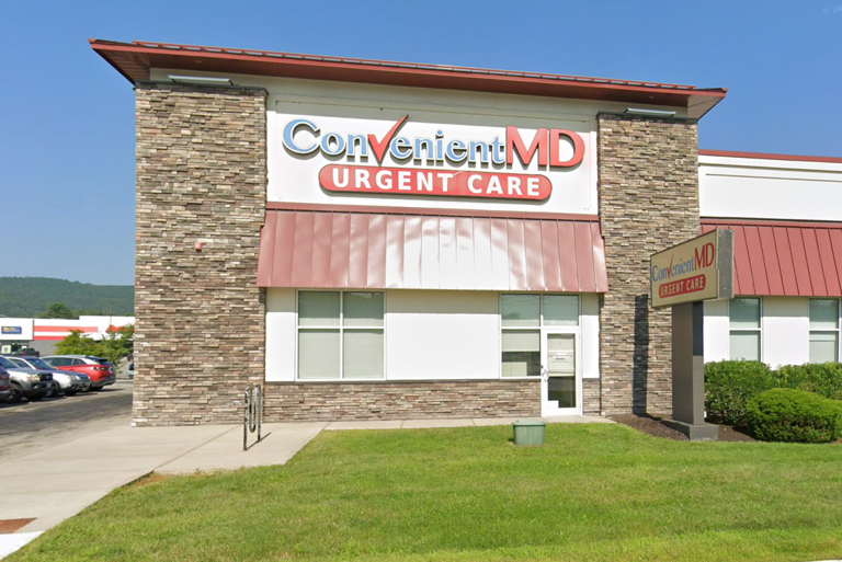 Woman suffering asthma attack locked in urgent care as staff all left