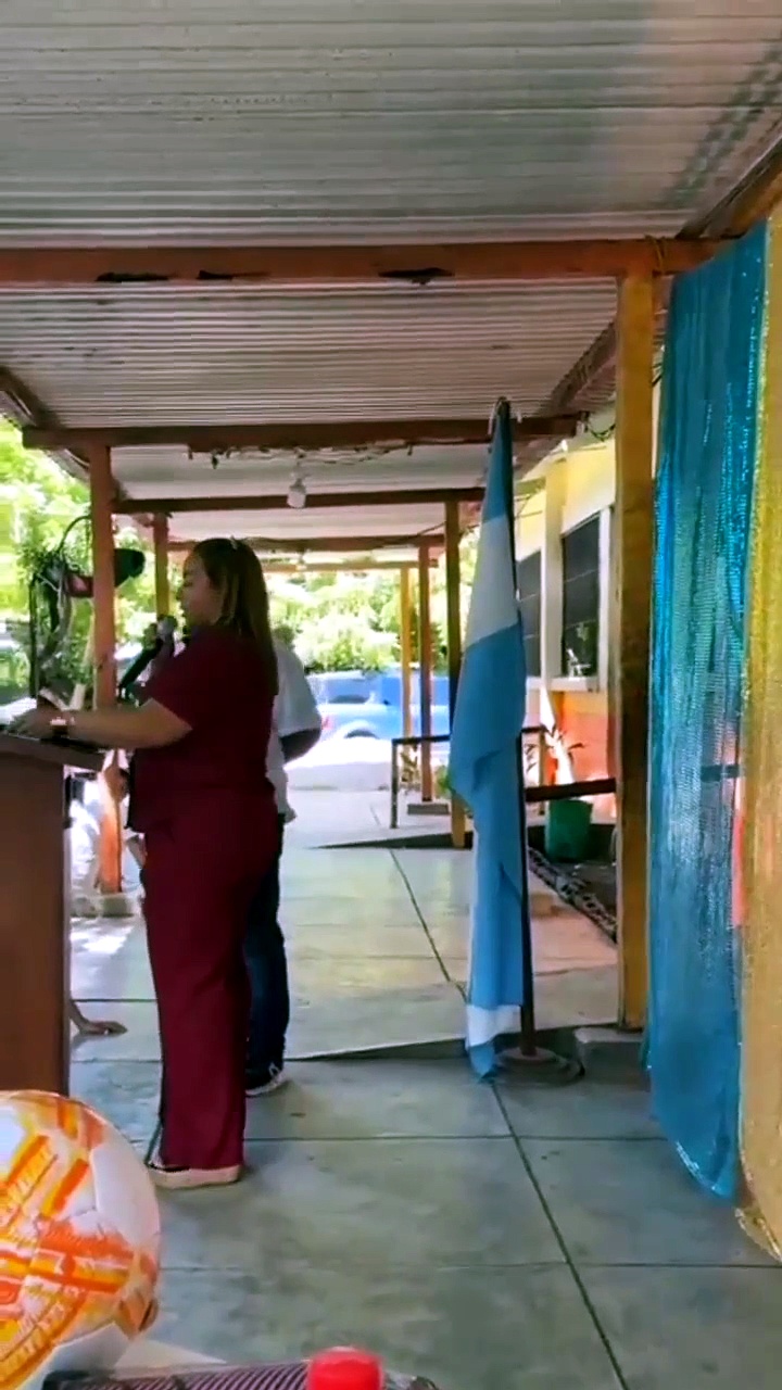 Rinden homenaje a menor que salvó a niños en Cedeño