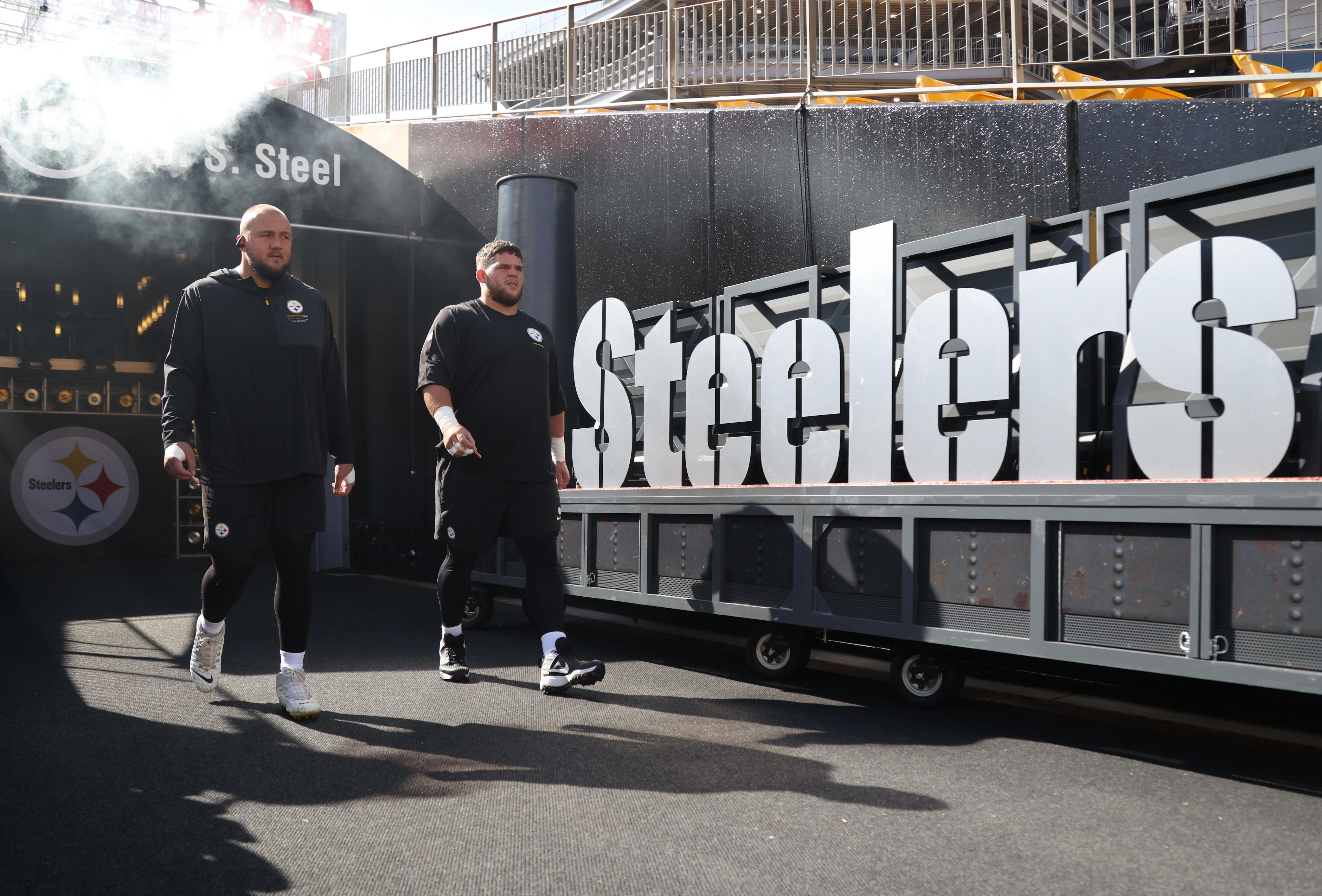 Cam Heyward praises Steelers 'outlandish' young offensive leaders