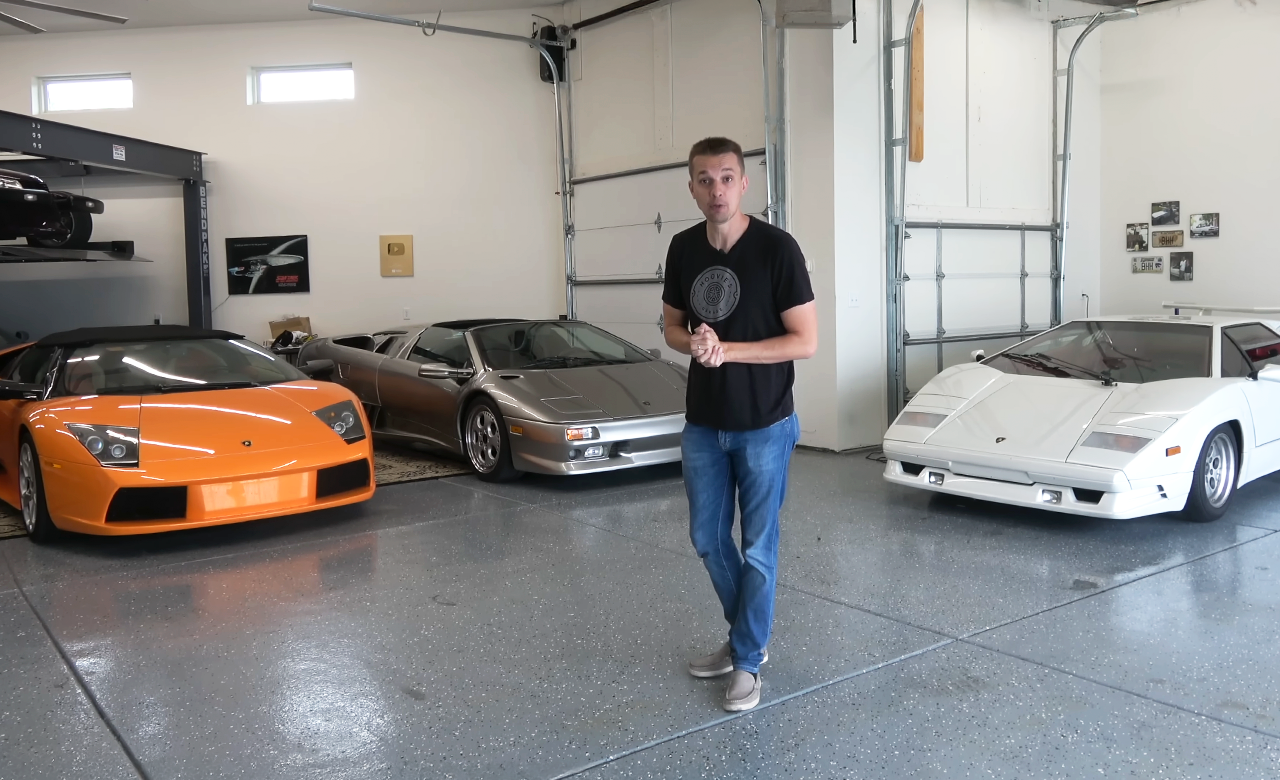 My Lamborghini Countach broke at a very embarrassing moment