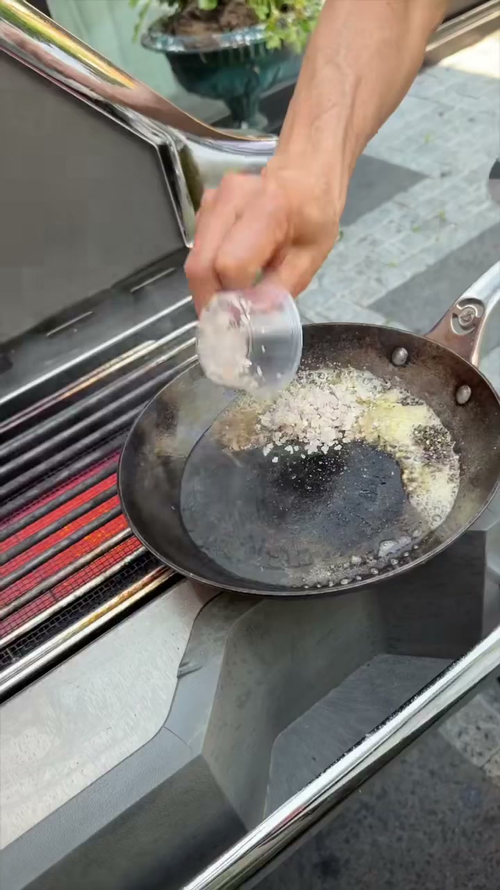 I’m obsessed with this tomahawk steak recipe!