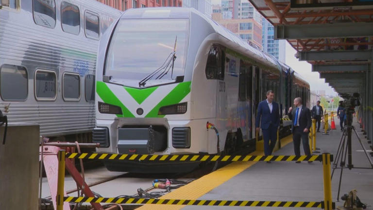 Metra's new battery-powered trains will run on the Beverly Branch of ...