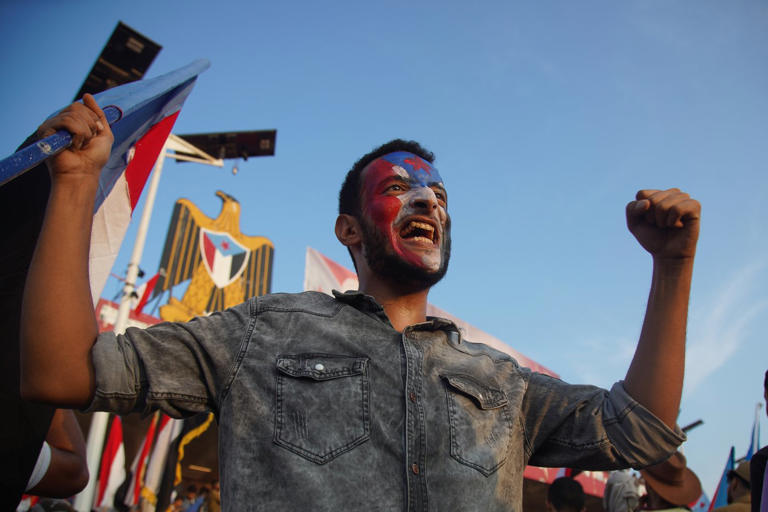 Yemen's Houthis look to build ballistic missiles with more Chinese ...