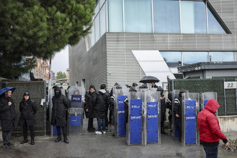 Turkey appoints trustee to run pro-opposition Halk TV amid opposition ...