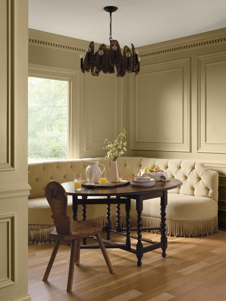 Benjamin Moore’s 2027 color trends palette features 8 versatile ...