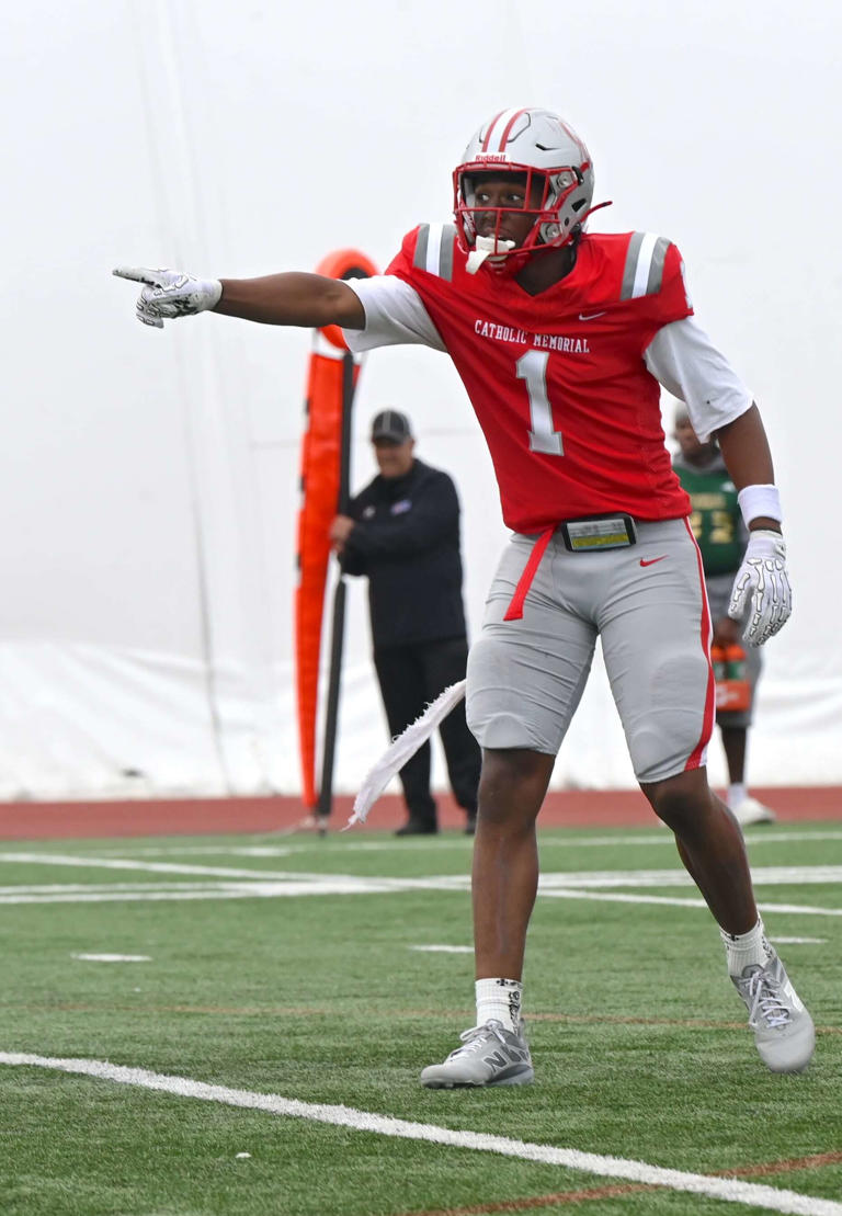 Battle of the St. John's highlights fascinating week 6 in Catholic ...