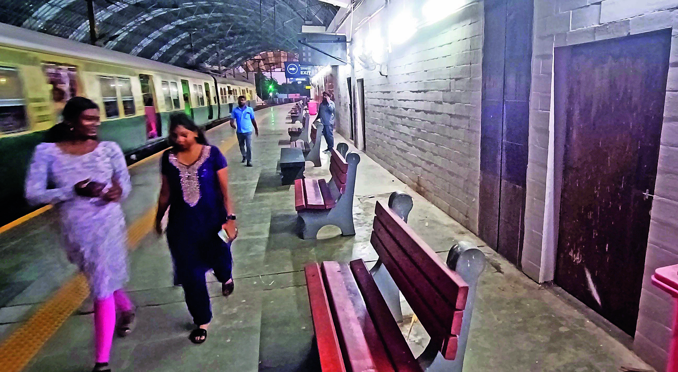 Dangers lurk in dark corners of this MRTS station