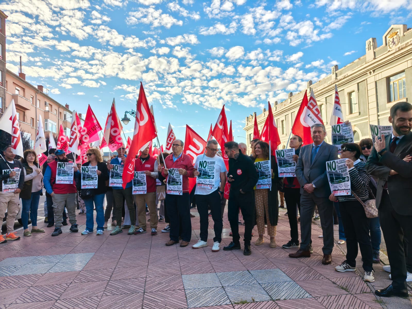 Los trabajadores del Centro de Formación de Adif en León no descartan ...