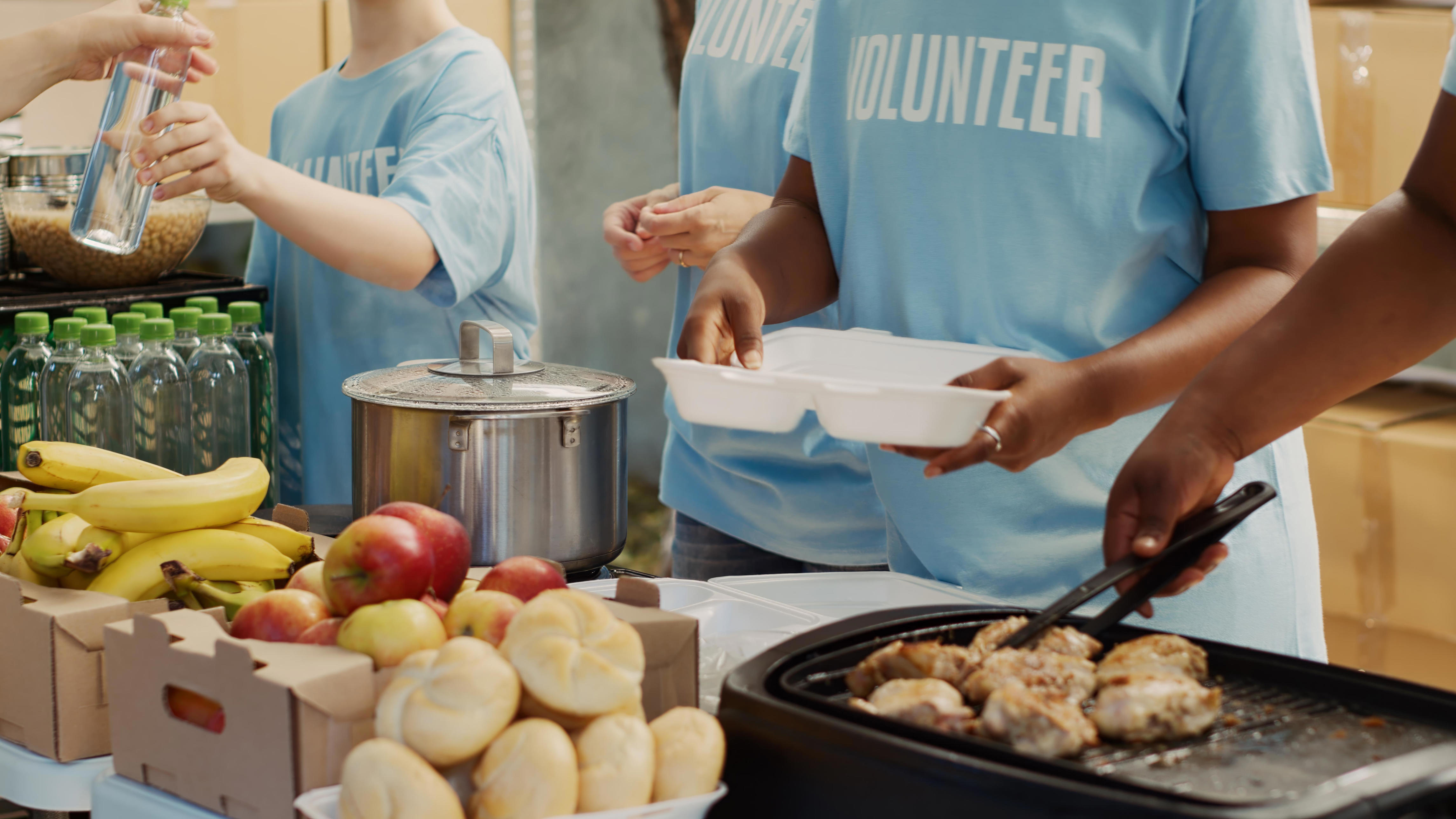 Metropolitan Ministries seeks holiday food donations in Tampa Bay