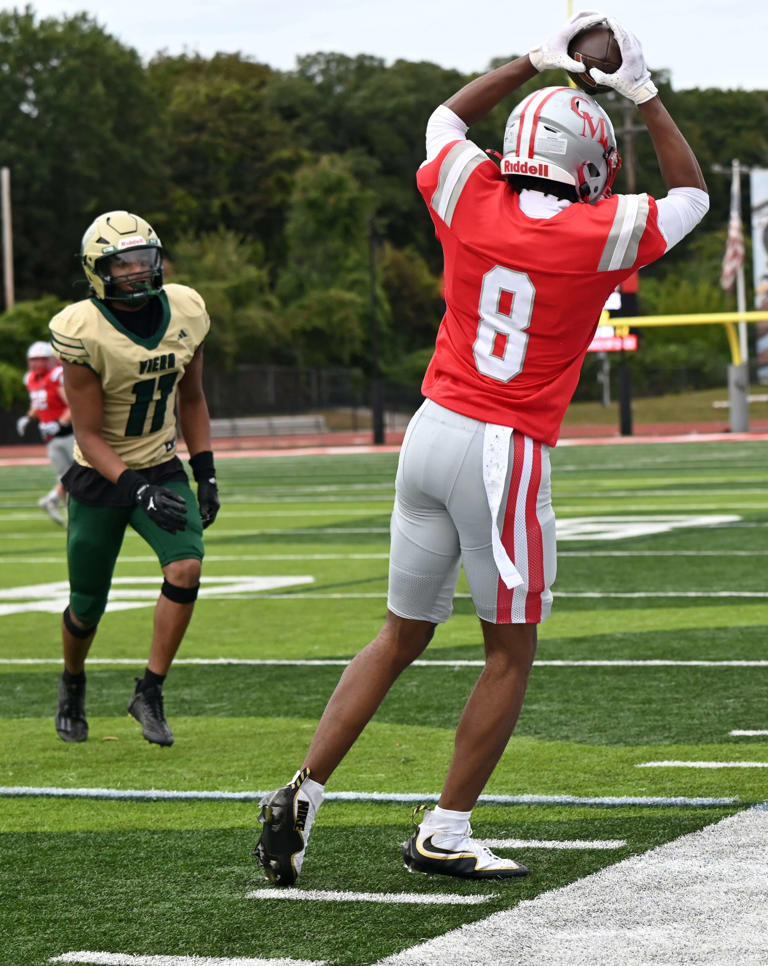 Battle of the St. John's highlights fascinating week 6 in Catholic ...